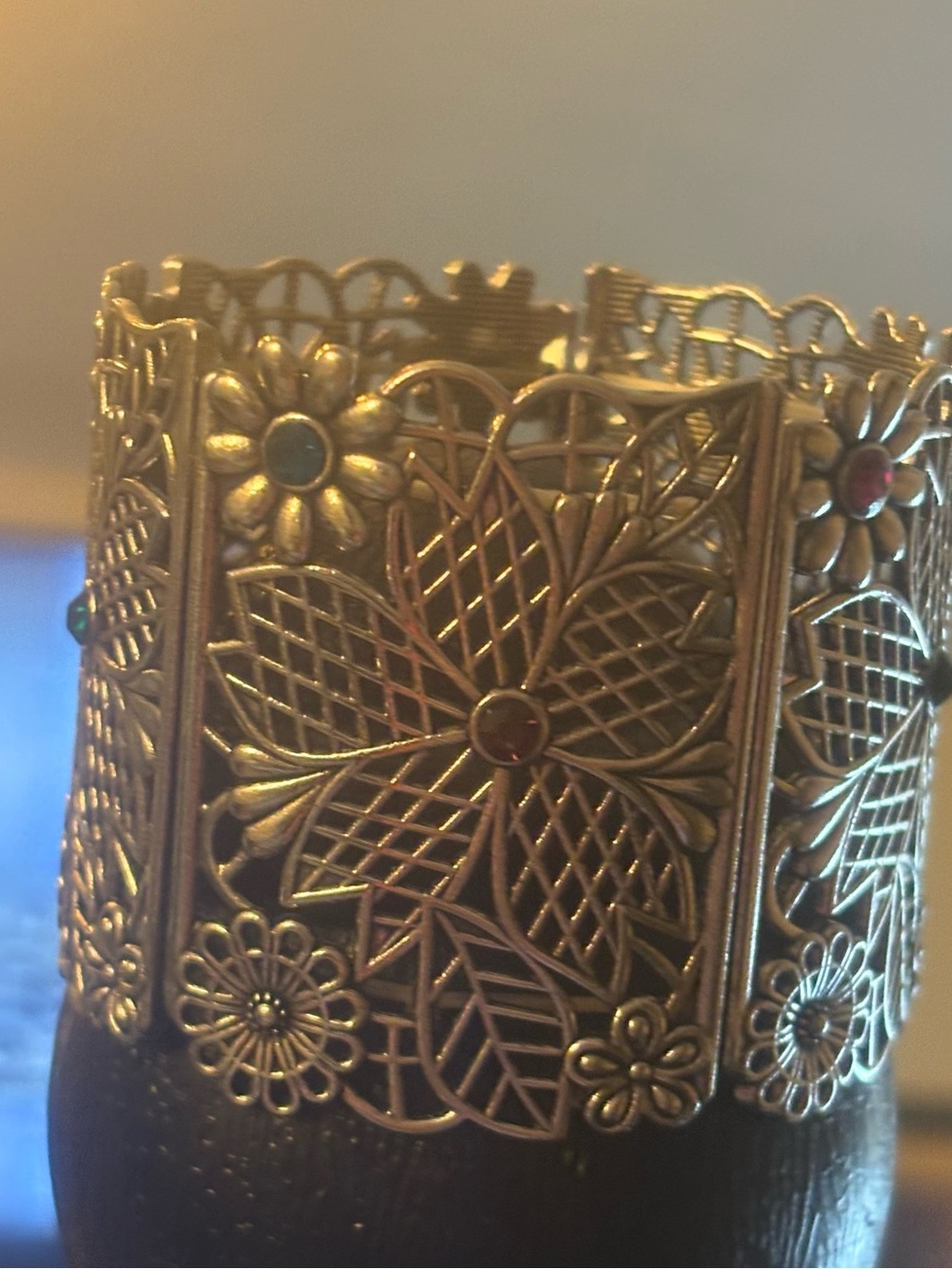 Ornate Silver Floral Filigree Bracelet.